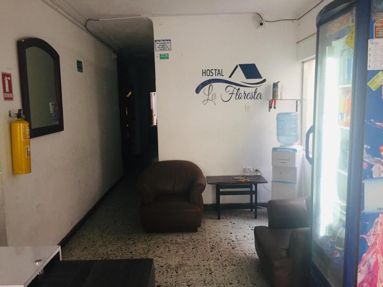 La Floresta Hostel